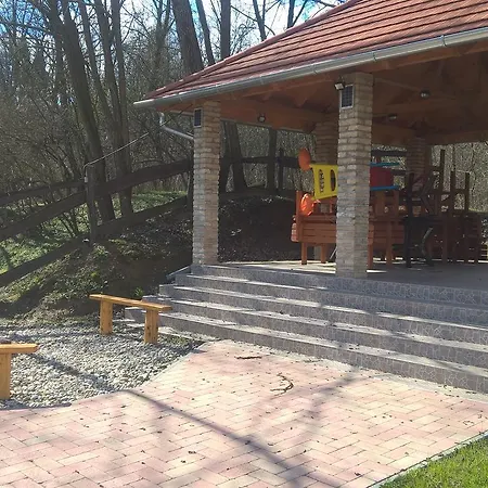 Hotel apartamentowy Pasztor Haza Vendeghaz *