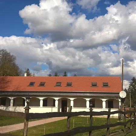 Pasztor Haza Vendeghaz Hotel apartamentowy