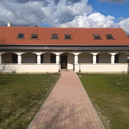 Hotel apartamentowy Pasztor Haza Vendeghaz Zalamerenye